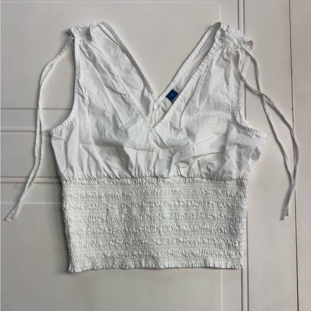 Old Navy Women’s Sz S White Smocked Sleeveless Tank Top Blouse Ties Cotton